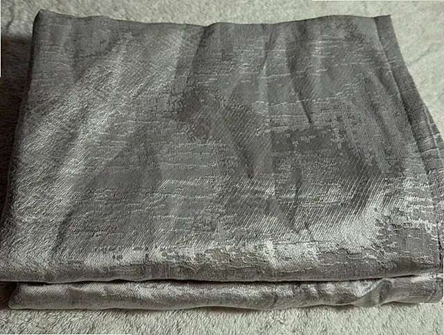 Hotel Collection Interlattice (2) Standard Shams- Silver, Store Item Display
